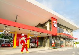 Jollibee Group donates Php 100 Million worth of food to health workers